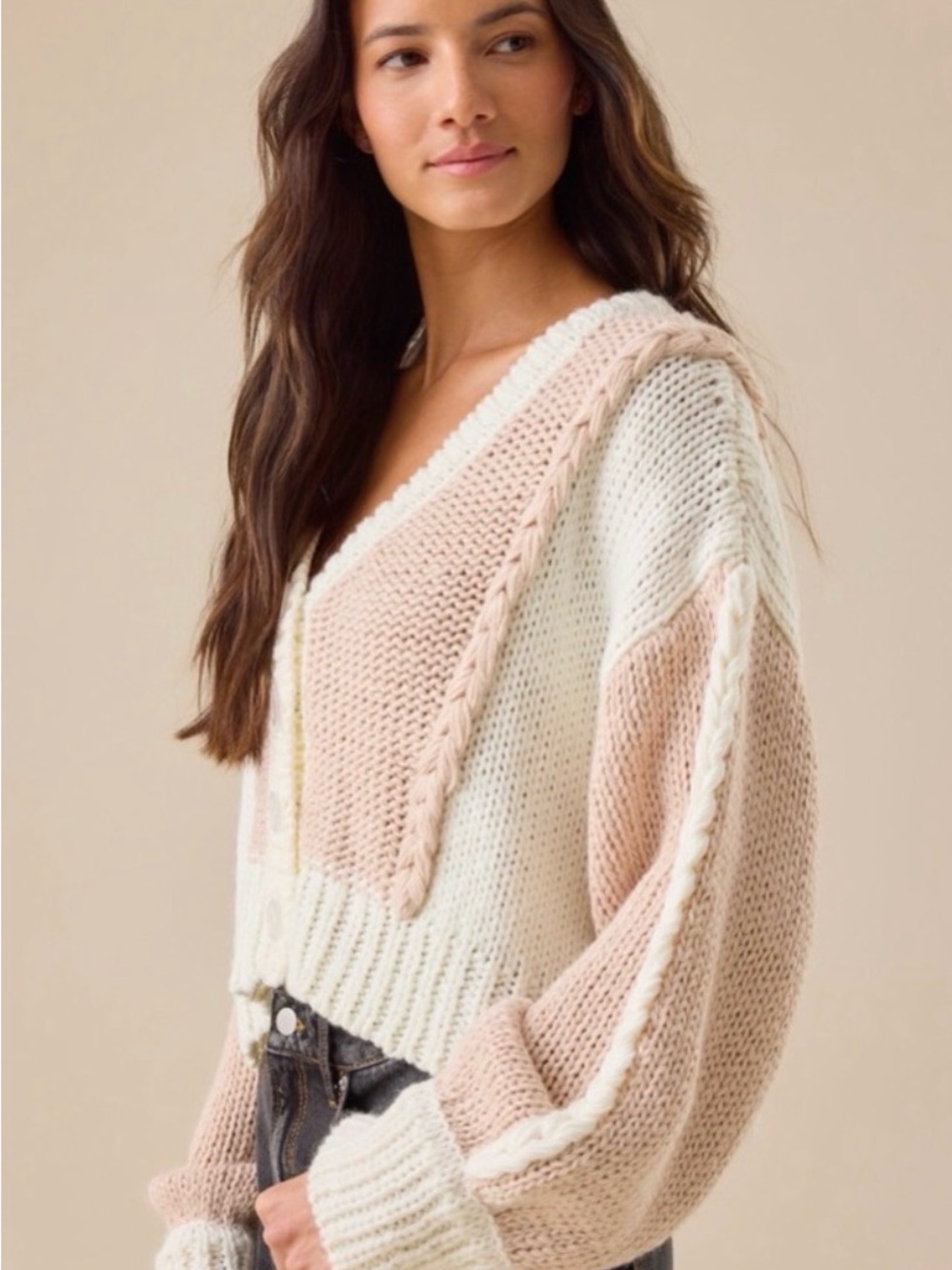 Altar'd State Blush and Cream V‑Neck Chunky Cardigan - Picture 3 of 7